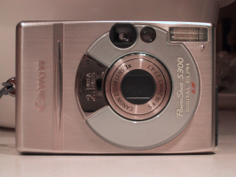 Canon-PowerShot-S300-Front