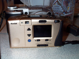 Kodak-DC215-Rear