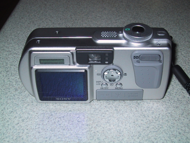 Sony-DSC-P5-Rear.jpg