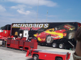 McDonalds-Racing-Team-Truck