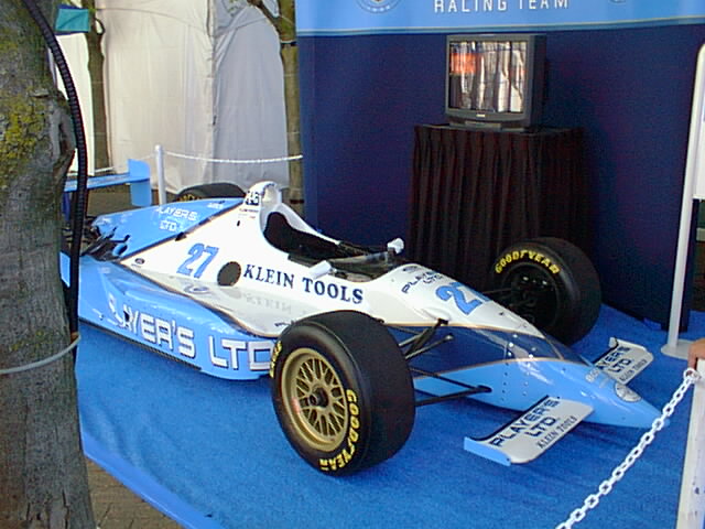 Jacque-Villeneuves-F1-2.jpg
